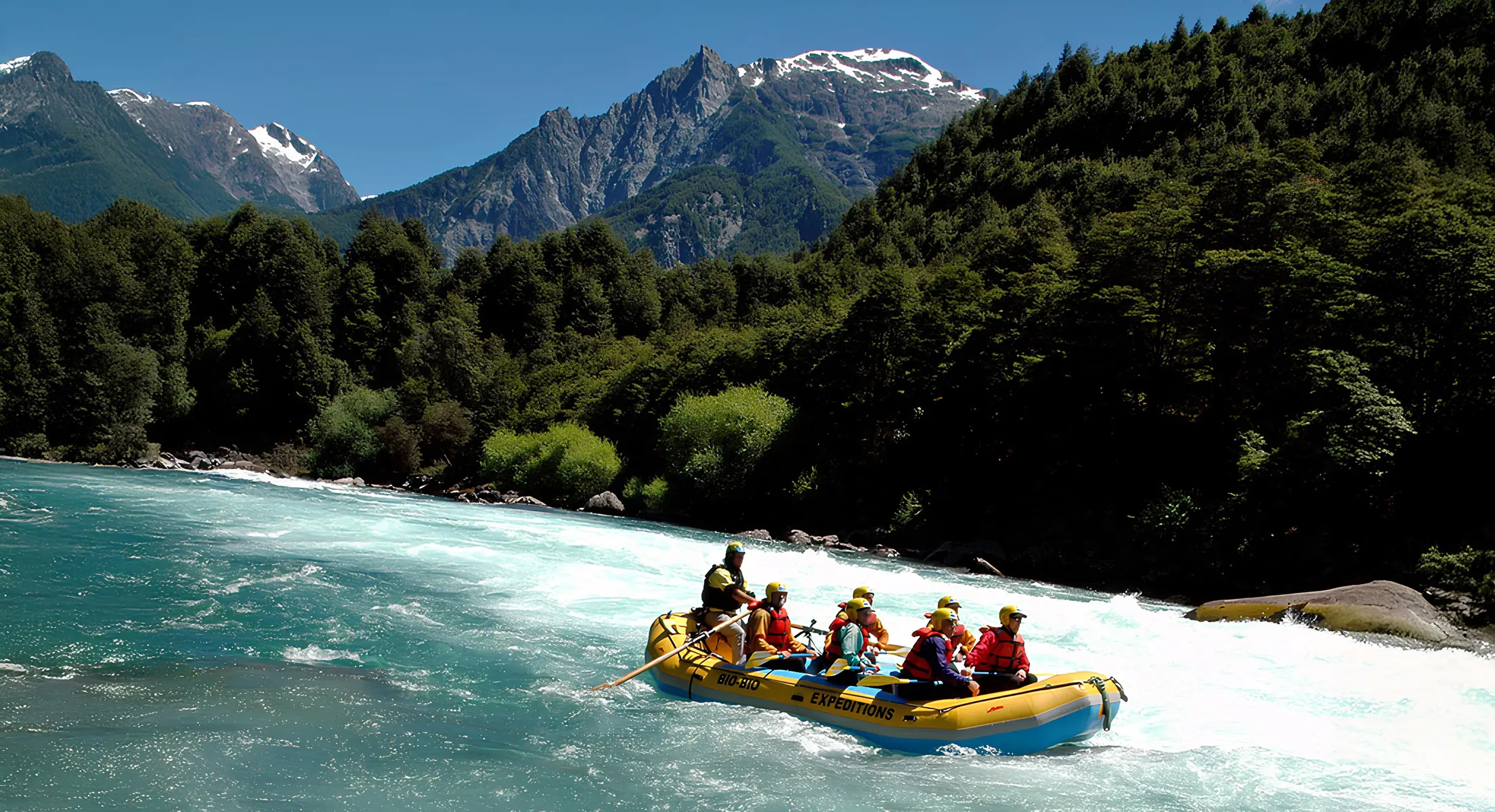 Рафтинг по реке